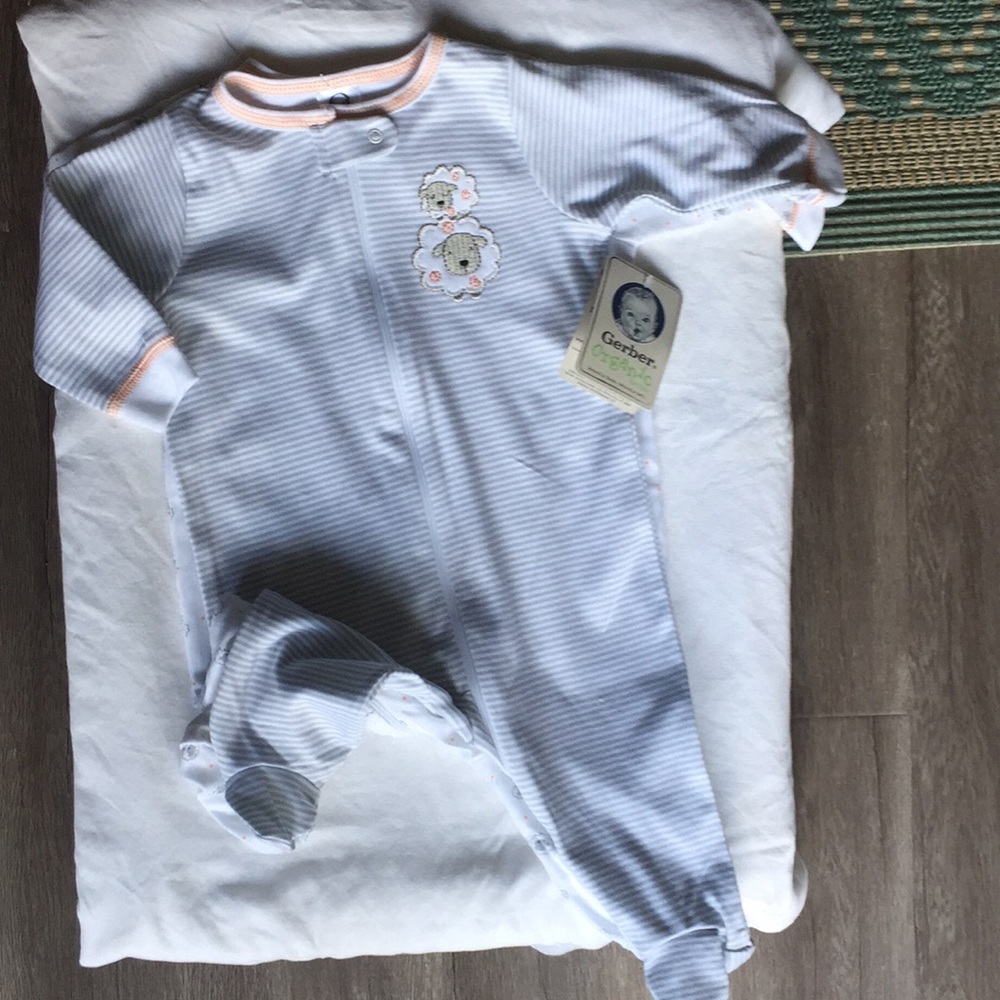 2 Gerber Organics Footie Jumpsuit